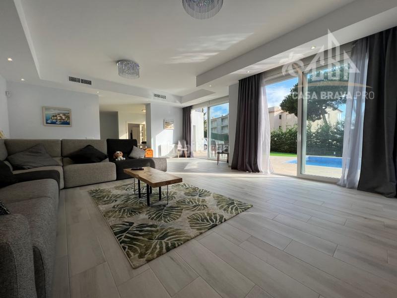 Foto d55b15da-be47-461d-a4ee-ad8a66131b69. Casa amb aparcament a Torre Valentina-Mas Vilar de La Mutxada-Treumal Sant Antoni de Calonge