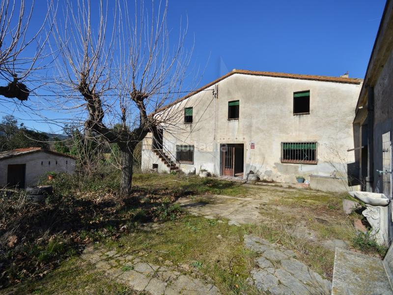 Foto f913aa30-c4ed-4e49-b766-233c832d8647. Masia amb aparcament a Niàgara Parc -Àgora Parc Tordera
