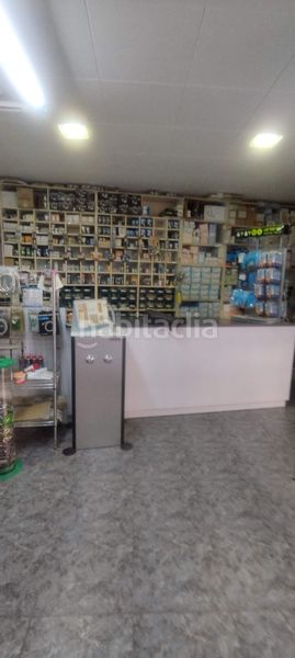 Foto 13a07755-e23b-4005-a119-3680e4f1efcf. Local comercial a Porta Barcelona