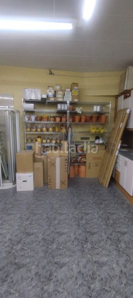 Foto 721e5d44-4b1d-4f73-9b05-266ed93d0362. Local comercial a Porta Barcelona