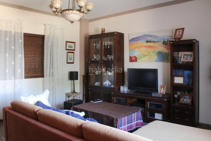 Foto 006b84ab-5d11-4919-b73b-6b5d39ebbf8c. Casa a Oromana Alcalá de Guadaira