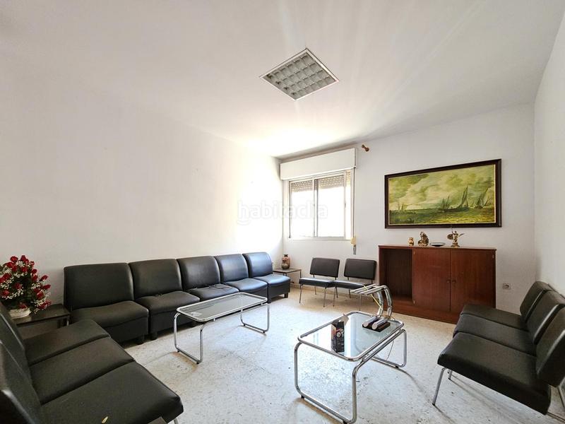 Foto 9c31febf-5534-4de8-aeff-e00487a4900f. Local commercial dans Centro Alcalá de Guadaira