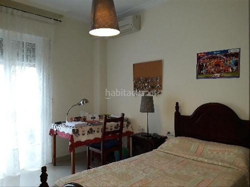 Foto a5740118-7b16-49b6-b8b9-18dc0ba409d4. Maison dans Centro Alcalá de Guadaira