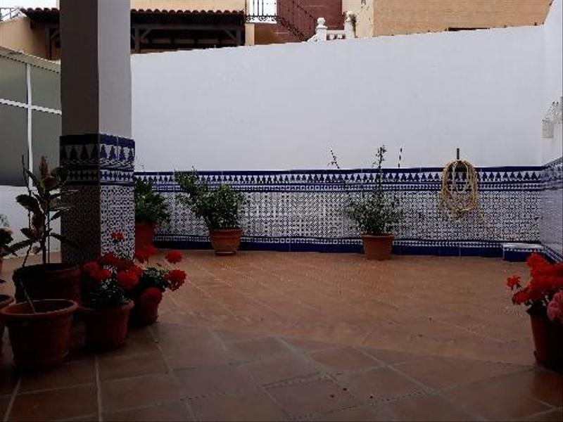 Foto f81f2875-31d2-4647-b54e-490d17a2c3df. Maison dans Centro Alcalá de Guadaira