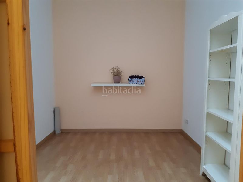 Foto b69e14bd-51a0-4bdc-88b4-fd962d99f90e. Lloguer local comercial a Centro Alcalá de Guadaira