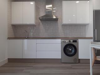Location Appartement à Centro. Piso amueblado con piscina