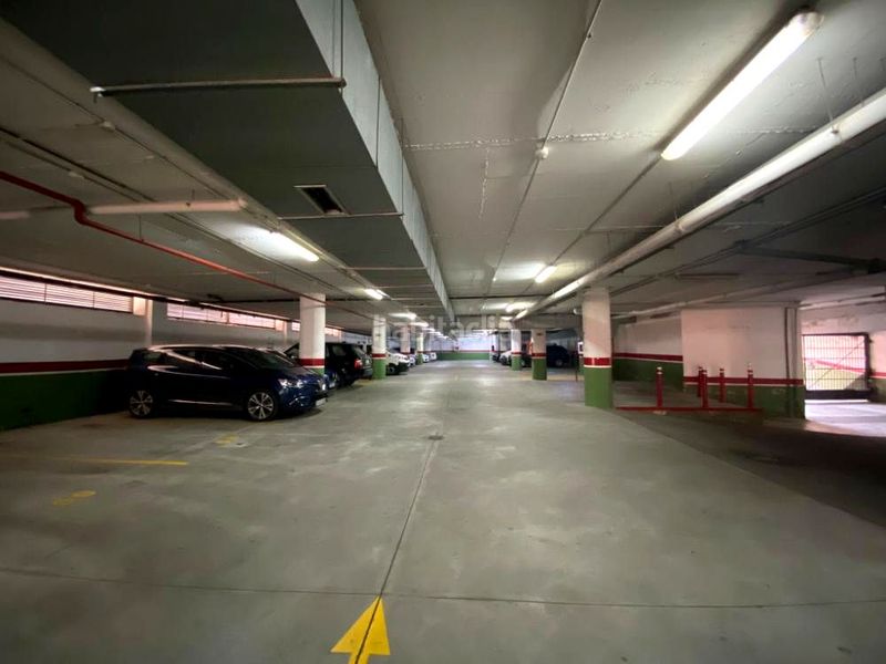 Foto b7d3bb5b-0463-41f7-b4a2-fb28b93dd866. Affitto posto auto in Condequinto Montequinto
