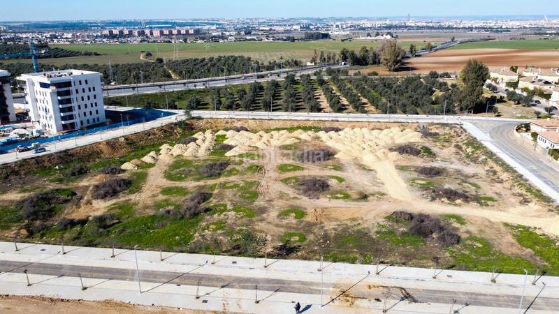 Foto 29a96f74-4408-455f-b885-02307d69019b. Terrain résidentiel dans Entrenúcleos Dos Hermanas