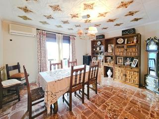 Maison en La Paz. Casa zona malasmaanas