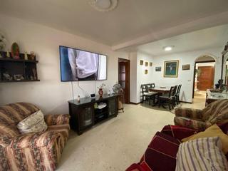 Appartement  Abogado rafael medina. Piso proximo a doctor frediani
