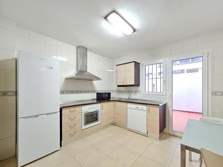 Location Rez-de-chaussée à Los Molinos. Piso amueblado solo profesores