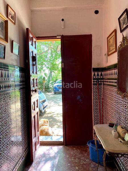 Foto cb8eb86f-bc07-4c85-8682-21877c645d91. House with pool in Oromana Alcalá de Guadaira