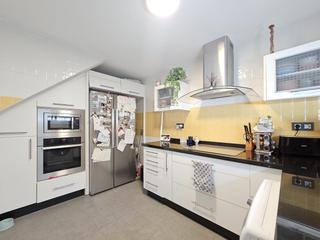 Casa a Oromana. Oportunidad única tu nuevo hogar de diseño en una ubicación inme