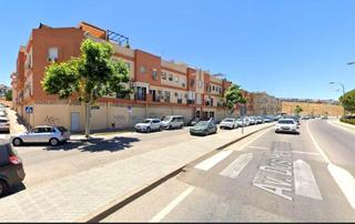 Lloguer Aparcament cotxe  Dos hermanas. Plaza de garaje en alquiler