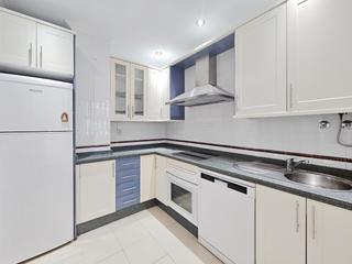 Etagenwohnung in La Paz. Piso zona centro con garaje y ascensor