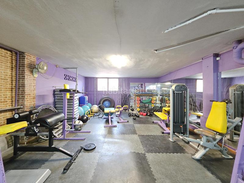 Foto 523d2294-ea9e-4fc8-b9fc-49296a092340. Local comercial  de esquina en La Paz Alcalá de Guadaira