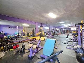 Local commercial à La Paz. Local comercial de esquina