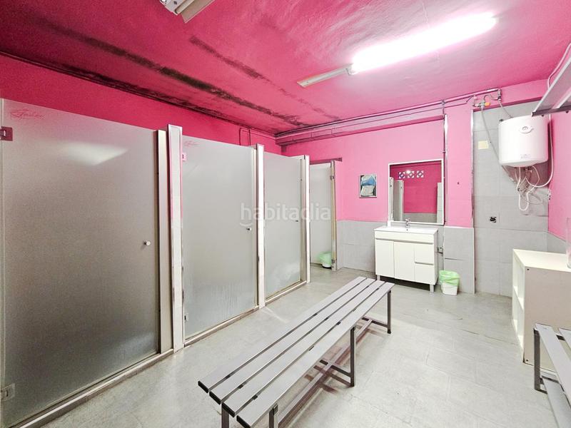 Foto ea3497fb-930c-461f-be96-362a3fd5bb87. Local comercial  de esquina en La Paz Alcalá de Guadaira