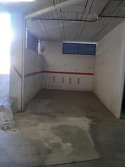 Lloguer Aparcament cotxe  Barcelona. Plaza de garaje zona santa lucia