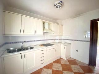 Pis  Ramón j. sender. Oportunidad en zona instituto piso 3 habitaciones