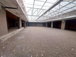 Local Comercial en Valentina Pinelo 11