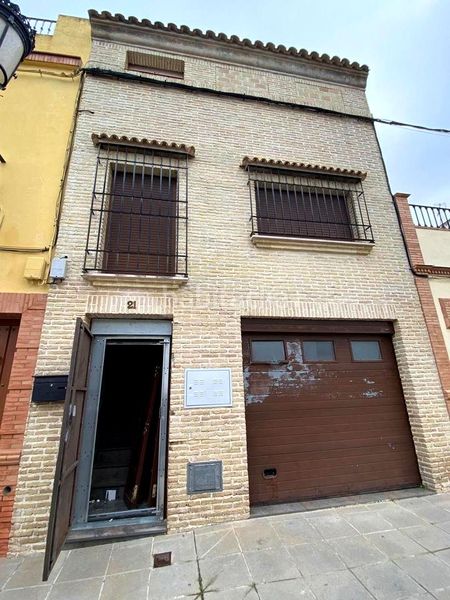 Foto 5e93190d-21ed-46bd-8e8b-e6189c0824bb. Casa a Casco Antiguo Mairena del Aljarafe