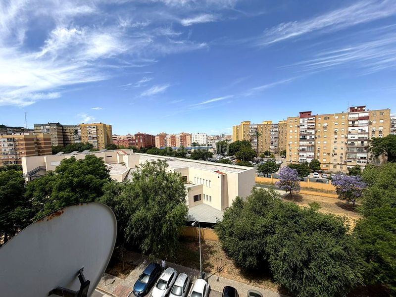 Foto bf4f2b20-c173-4fb8-9be4-e645dc57f1d4. Pis a Sta. Aurelia - Cantábrico - Atlàntico - La Romería Sevilla
