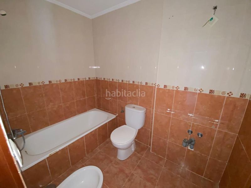 Foto b1adc9af-e3a5-4d99-98cb-b16b5dfe6138. Casa a Lebrija