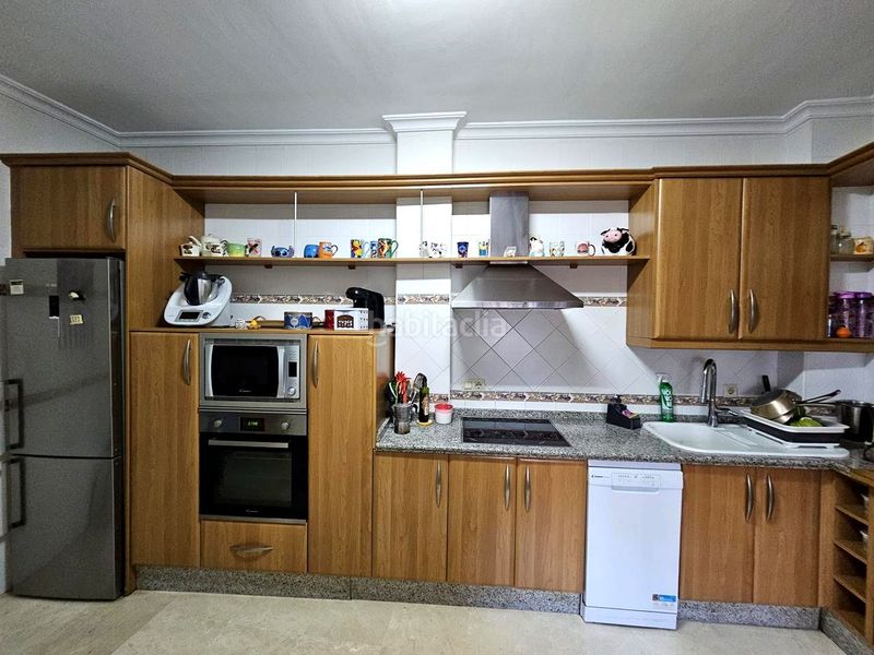Foto 4452e688-1b90-48ba-9100-10a123519373. Casa adossada amb aparcament a Centro Alcalá de Guadaira