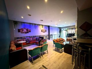 Traspàs Local Comercial  Historiador juan manzano. Exclusivo en condequinto! doble local comercial premium de 215 m