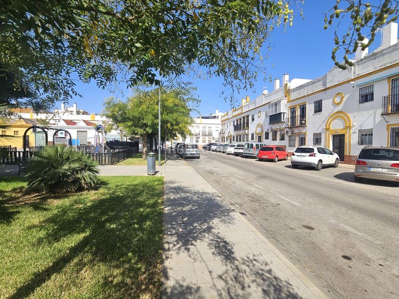 Foto 4b3d5487-95a8-4d02-a162-0279082084ca. Pis amb aparcament a Centro Alcalá de Guadaira