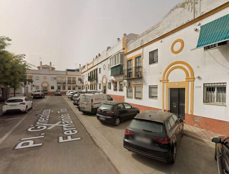 Foto ce7eee8f-a1dd-4aa1-8c28-b1a67b10adf8. Pis amb aparcament a Centro Alcalá de Guadaira