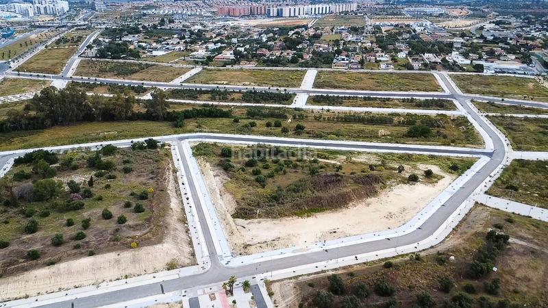 Foto 0d77a59f-6364-4841-bf0d-2fe6e786b6e6. Wohngrundstück in Entrenúcleos Dos Hermanas