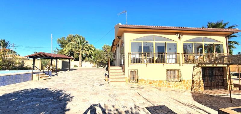 Foto a57a24f0-20a8-48cb-b657-59d656471fb1. Chalet acogedor chalet con encanto en san vicente del raspeig en Sant Vicent del Raspeig