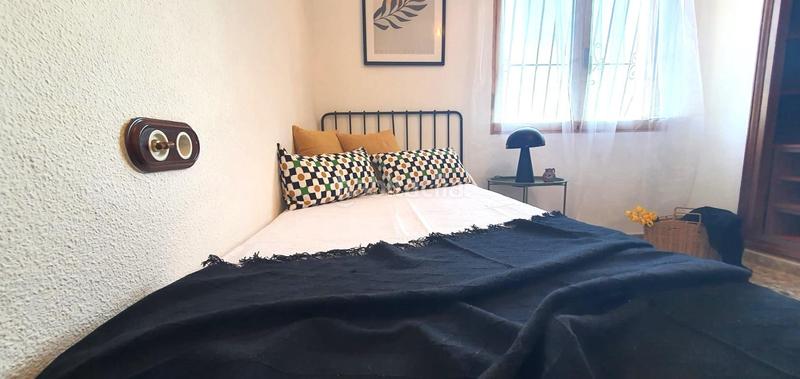 Foto ab5d7e62-934c-49f8-be89-7e7bda462d1e. Chalet acogedor chalet con encanto en san vicente del raspeig en Sant Vicent del Raspeig