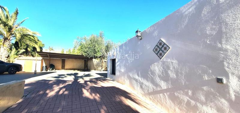 Foto d170b03d-cb10-4002-afad-8c8a13344769. Chalet acogedor chalet con encanto en san vicente del raspeig en Sant Vicent del Raspeig