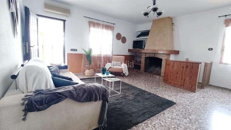 Foto eebac801-0017-4769-91c7-b2cda935d3af. Chalet acogedor chalet con encanto en san vicente del raspeig en Sant Vicent del Raspeig