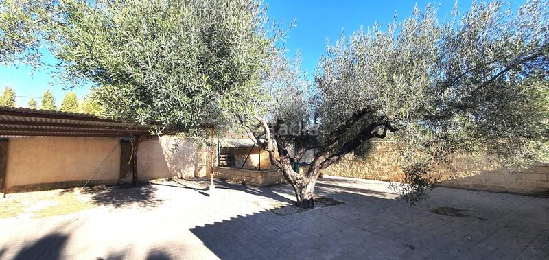 Foto f4e63a25-4a48-46ce-99fa-8db88e0ad9a4. Chalet acogedor chalet con encanto en san vicente del raspeig en Sant Vicent del Raspeig