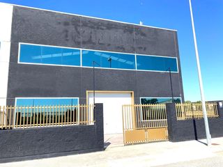 Miete Fabrikhalle  Calle p gob jose m aznar lopez. Nave o local comercial