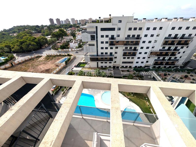 Foto 560191ac-b9c9-40da-89e0-9aa51625463d. Àtic amb calefacció aparcament piscina a Campoamor Orihuela