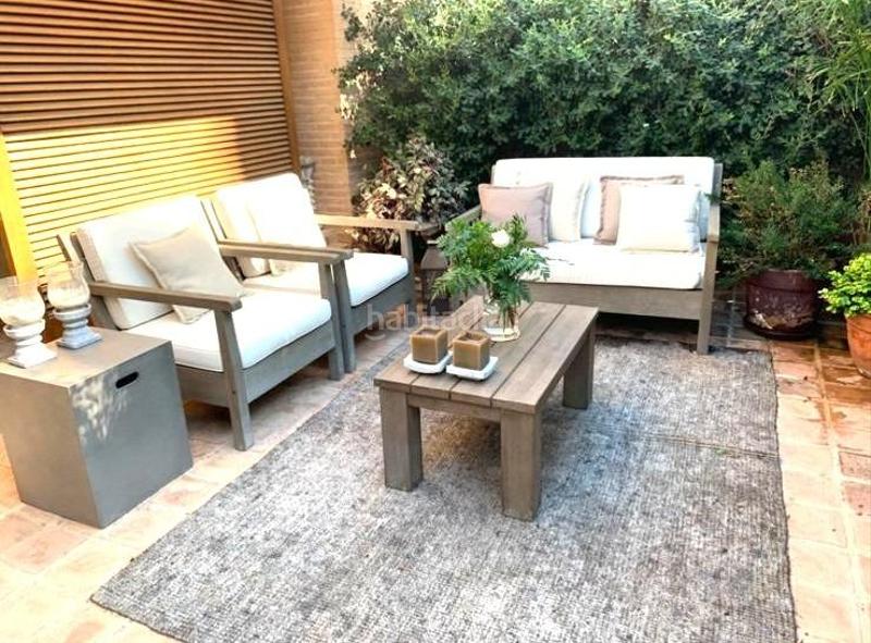 Foto 40b96218-9bd5-43a8-8bdb-d8b30f2d5273. Casa adossada amb calefacció aparcament piscina a Alicante