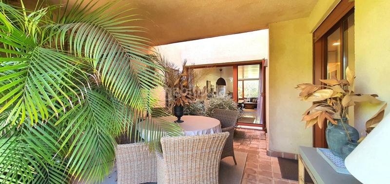 Foto 64be956e-cfd2-4092-a527-8297aac81189. Casa adossada amb calefacció aparcament piscina a Alicante