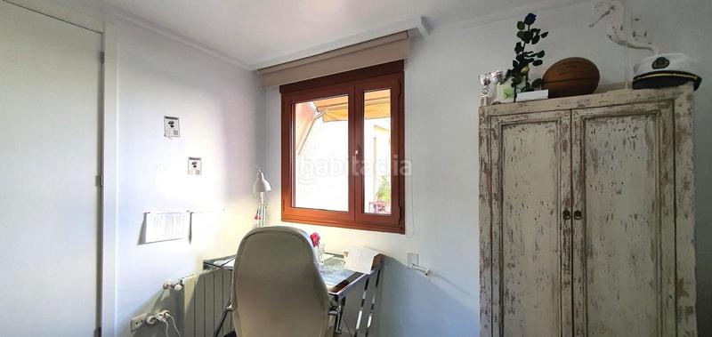 Foto c46cbb32-5f85-4c23-9db8-83f32f4667a2. Casa adossada amb calefacció aparcament piscina a Alicante