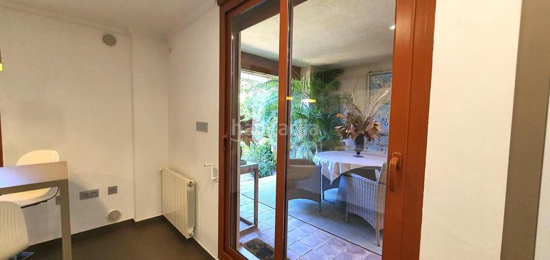 Foto f12ad1ce-b03d-44b1-8292-1ab2b1ab9153. Casa adossada amb calefacció aparcament piscina a Alicante