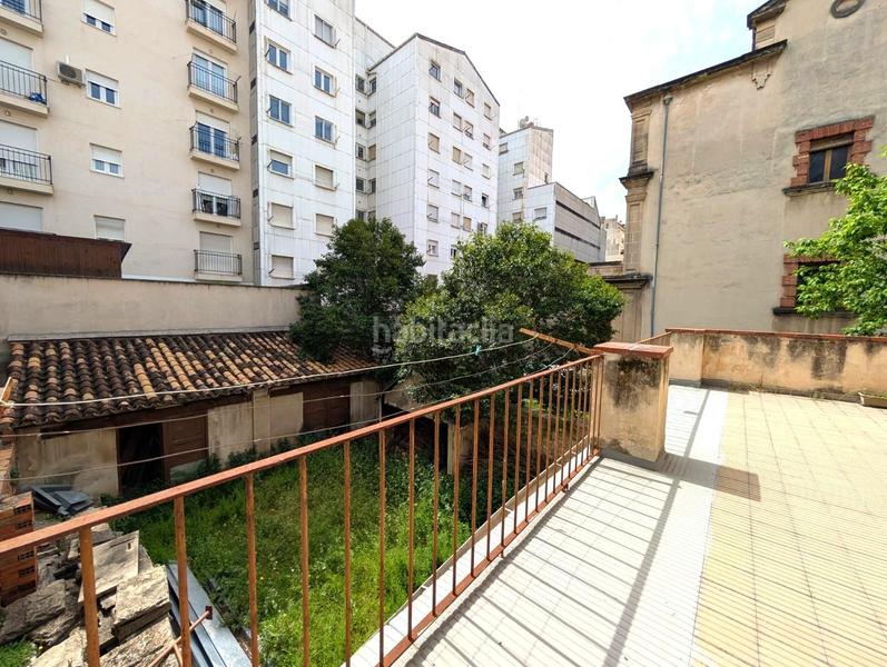Foto e84c549d-41e1-42bb-ad9c-fd17ec8cb2df. Chalet palacete en venta para nueva delegación de empresas en alcoy en Alcoi