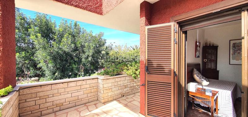 Foto 98d13c2f-f4d5-419c-a2c9-0dd499266cf5. Chalet magnífico chalet independiente en venta en la font con parcela de 2812 metros en San Juan de Alicante