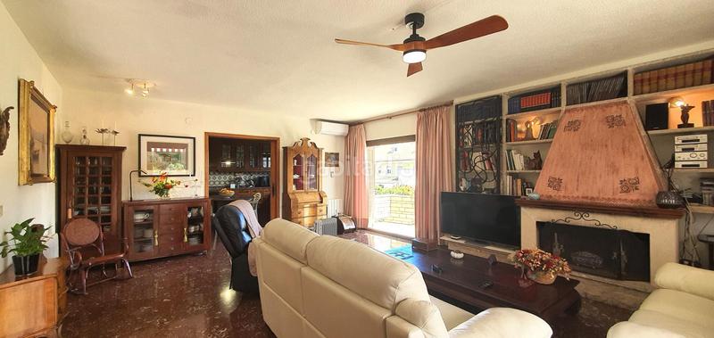 Foto a0c2f283-8368-4881-95a0-0acd27b58da2. Xalet amb calefacció aparcament piscina a La Font-Mezquitas San Juan de Alicante