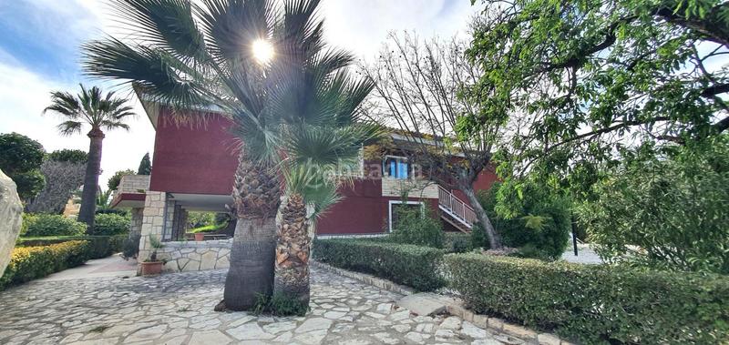Foto ff932ddd-a06b-49d0-914d-1735e3180f28. Chalet magnífico chalet independiente en venta en la font con parcela de 2812 metros en San Juan de Alicante