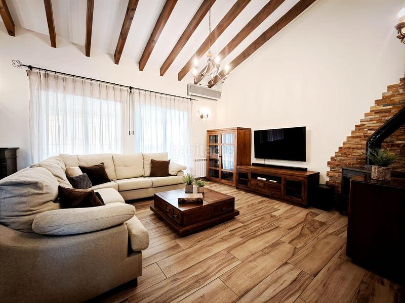 Foto a8469578-22fc-43ff-a336-f79b4657b104. Chalet with parking pool in Villamontes-Boqueres Sant Vicent del Raspeig