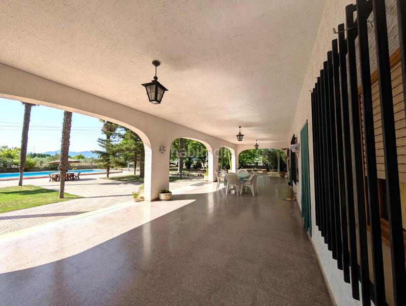 Foto 19424c87-6448-4a28-90e0-9bf81686eb01. Bauernhof mit parking in Onil